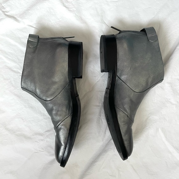 Metallic Silver Kenneth Cole Ankle Boots - Picture 4 of 10